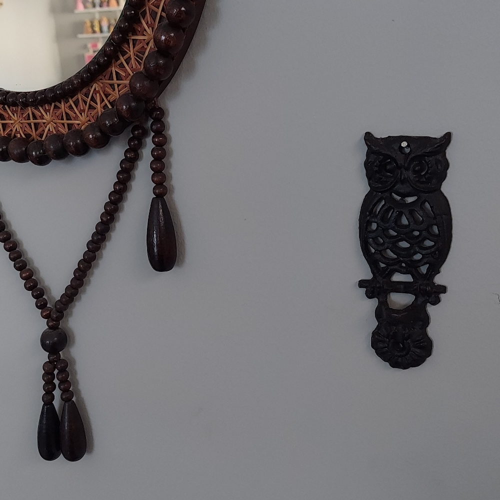 Vintage Cast Iron Owl Wall Decor Bracket Hanger